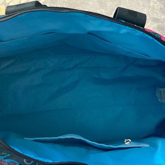 NWT LeSportsac Deluxe Medium Weekender - Picture 6 of 8